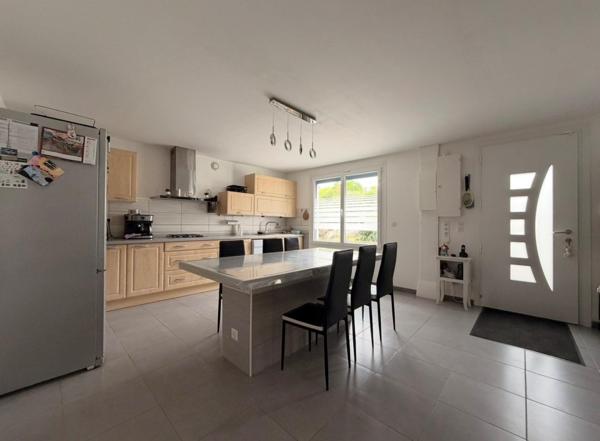 Maison à Locminé, 56500 - 4 pièces 95m²