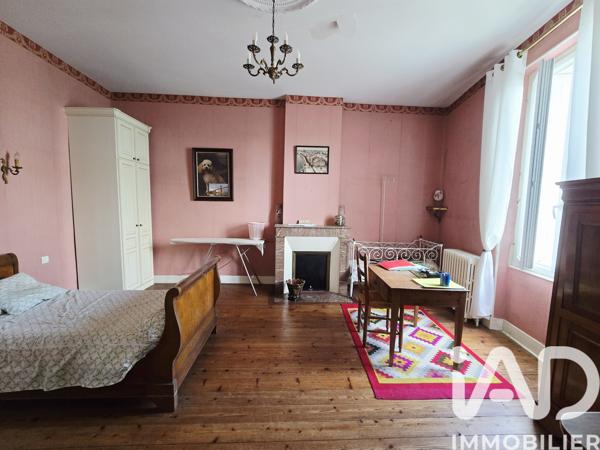 Maison à vendre 6 pièces 159,19 m² Tonnay-Charente