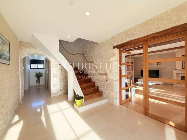 Un Domaine de moulin historique rare, entièrement restauré, au cœur de la Charente