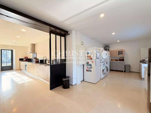 Un Domaine de moulin historique rare, entièrement restauré, au cœur de la Charente