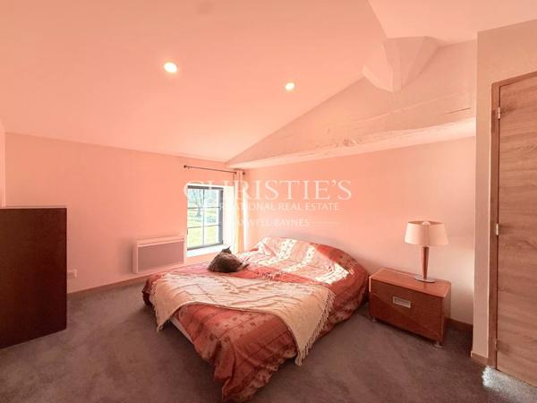 Un Domaine de moulin historique rare, entièrement restauré, au cœur de la Charente