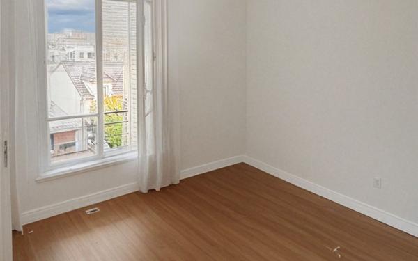 Appartement à vendre    2 pièces • 35 m2 Aubervilliers