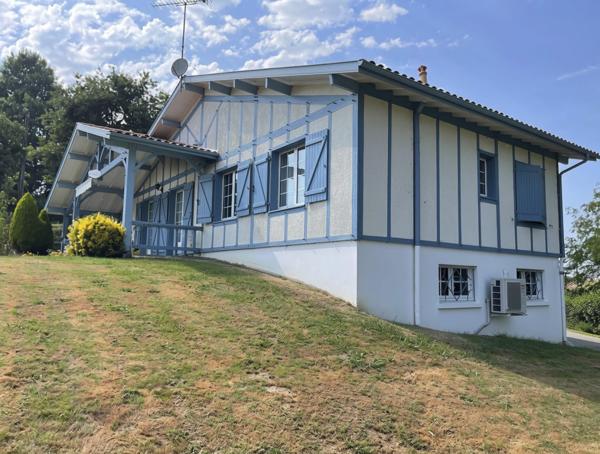 Maison landaise T4 sur sous sol complet sur terrain 1447 m²