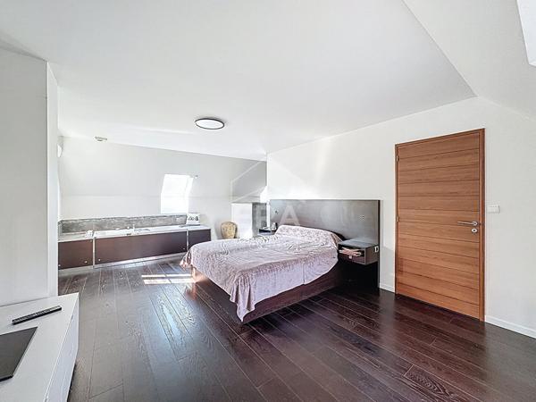 LAMORLAYE  Maison familiale récente  DPE B