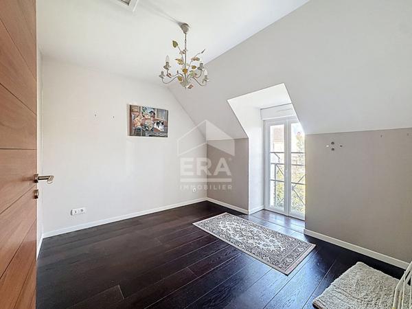 LAMORLAYE  Maison familiale récente  DPE B