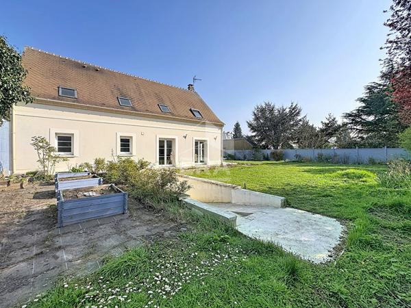 LAMORLAYE  Maison familiale récente  DPE B