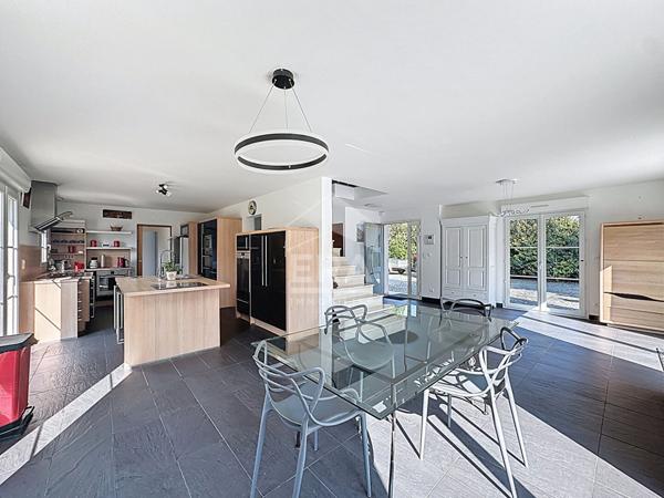 LAMORLAYE  Maison familiale récente  DPE B