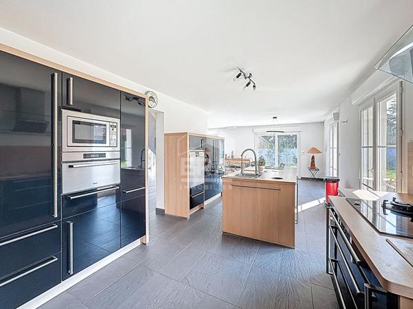 LAMORLAYE  Maison familiale récente  DPE B