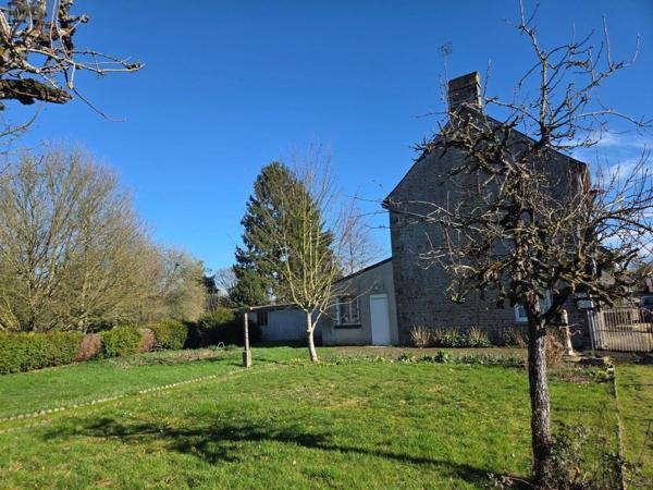Maison à vendre à Saint-Fraimbault-de-Prières en Mayenne (53300), ref : 53075/FC66