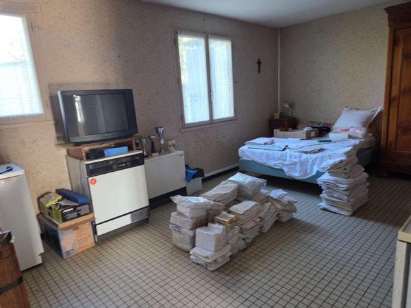 Maison à vendre à Saint-Fraimbault-de-Prières en Mayenne (53300), ref : 53075/FC66