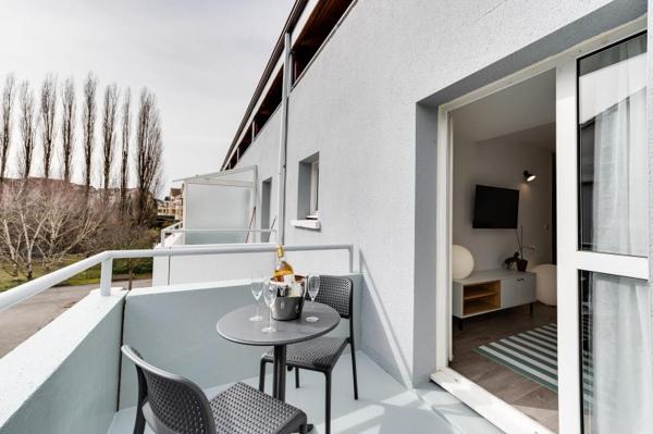 Vente / Studio meublé