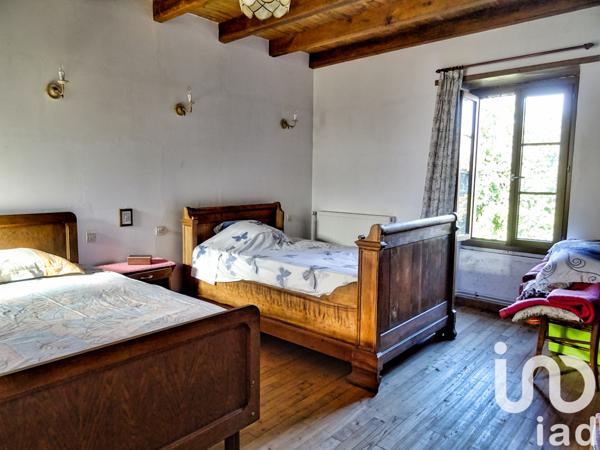 Maison à vendre 11 pièces 246 m² Sainte-Croix-de-Mareuil