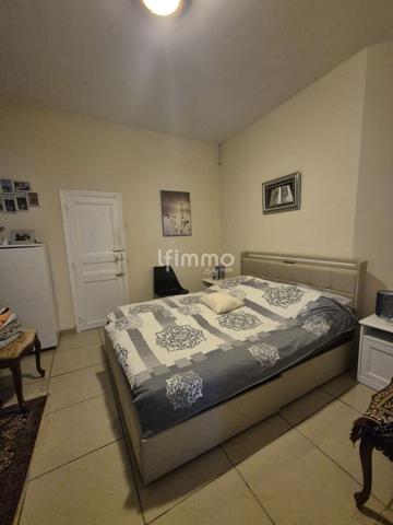 Maison 77M2 + 29 M2 sous-sol 450M2 terrain 13008 Mazargues