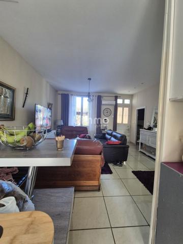 Maison 77M2 + 29 M2 sous-sol 450M2 terrain 13008 Mazargues