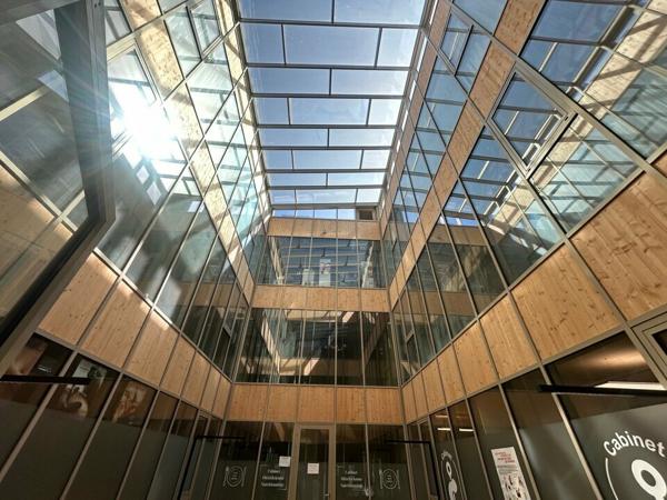 VIASILVA - BUREAUX NEUFS A VENDRE - DIVISIBLES