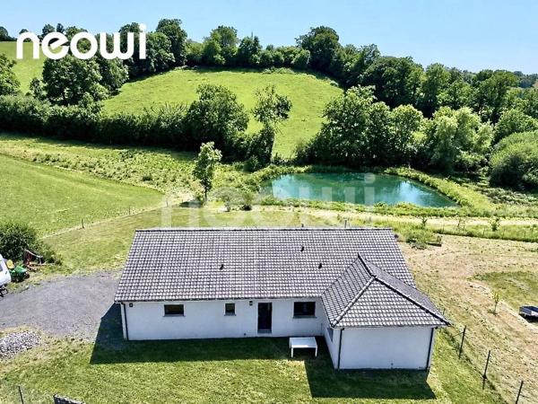 AYRENS – Maison contemporaine avec étang privé, un véritable havre de paix
