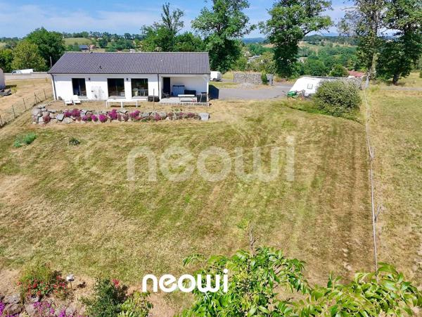 AYRENS – Maison contemporaine avec étang privé, un véritable havre de paix