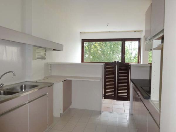 APPARTEMENT POISSY - 4 pièce(s) - 90 m2