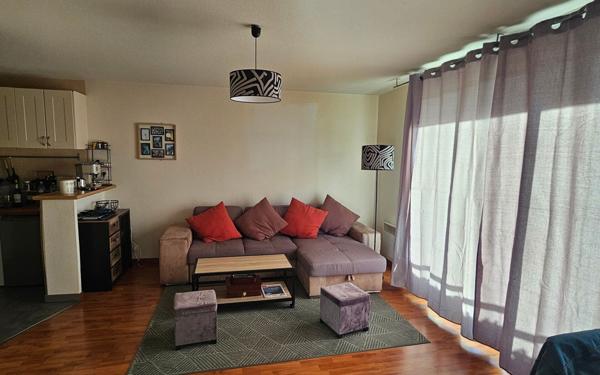 Appartement à vendre    2 pièces • 41,89 m2 Frouzins