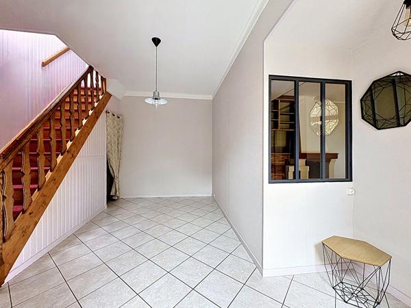 Maison Trélazé Familiale secteur Les Tellières .