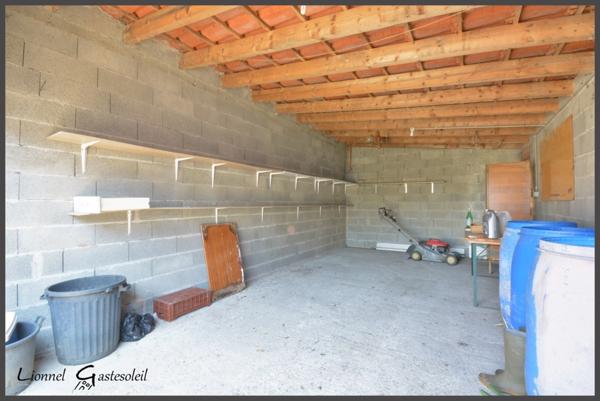 Maison à vendre 3 chambres et deux garages à Pineuilh en Gironde