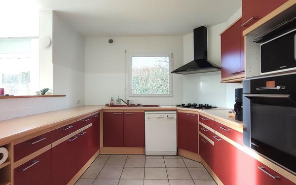 Maison à vendre    5 pièces •  Theix