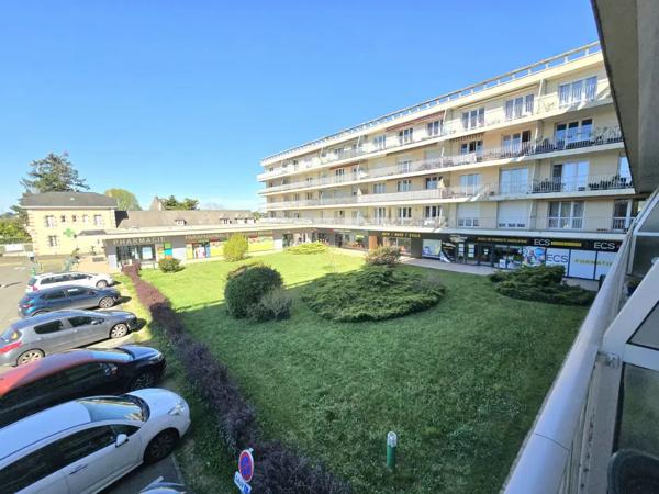 Appartement lumineux avec grand balcon