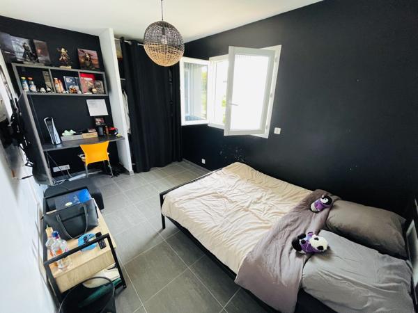 VILLA T4 RT2012 Avec JARDIN ET GARAGE