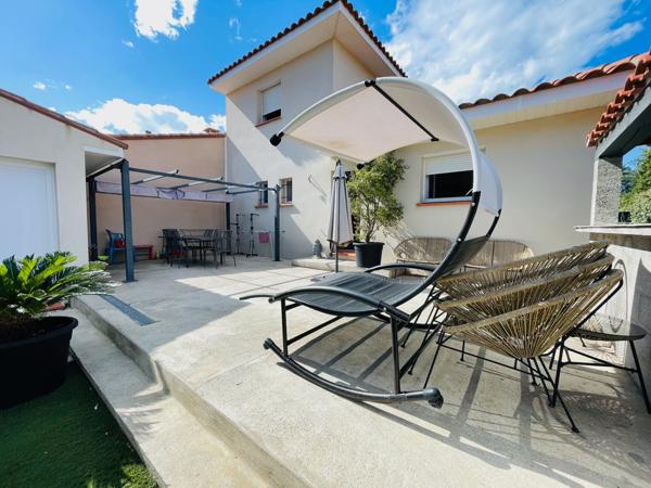 VILLA T4 RT2012 Avec JARDIN ET GARAGE