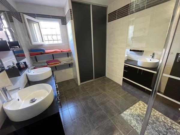 VILLA T4 RT2012 Avec JARDIN ET GARAGE