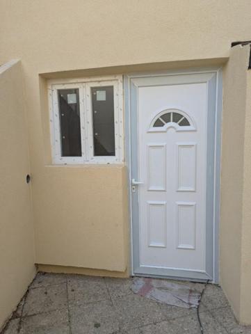 Appartement Chanteloup Les Vignes 1 pièce(s) 14.54 m2