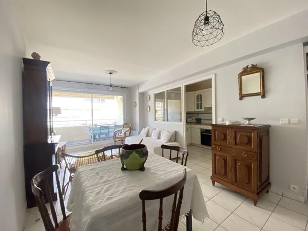 ARCACHON, plage d'Eyrac proche centre ! Appartement 3 pièces de 60 m2, avec loggia et place de parking
