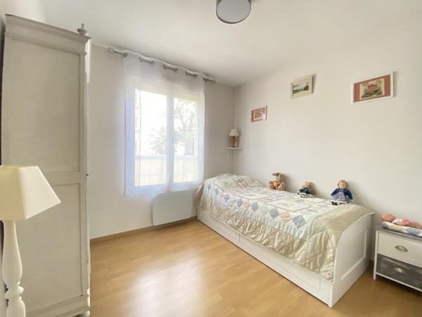 ARCACHON, plage d'Eyrac proche centre ! Appartement 3 pièces de 60 m2, avec loggia et place de parking