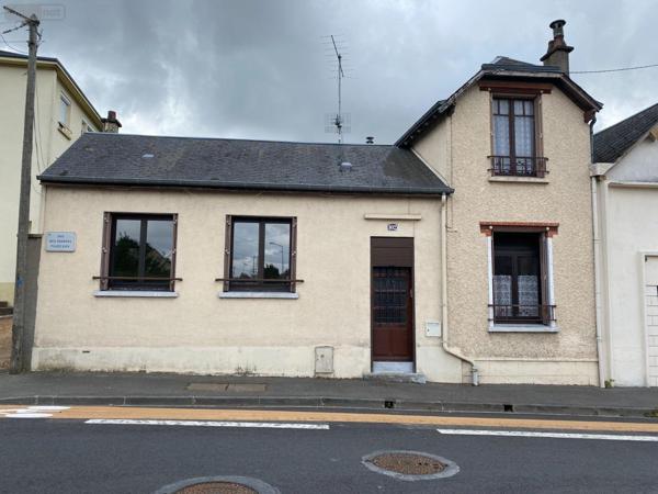 Maison à vendre à Chartres dans l'Eure-et-Loir (28000), ref : 447