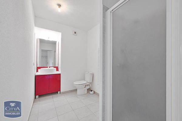 Appartement à louer 1 pièce 32.47m²