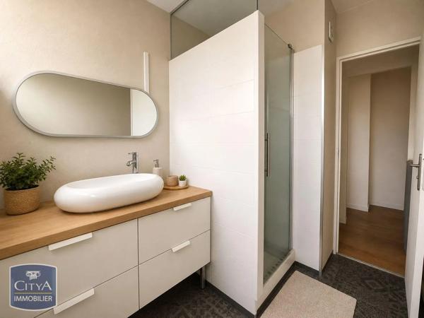 Appartement à louer 4 pièces 70m² Quimper (29000)