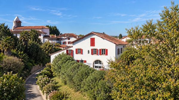 Vente Maison de luxe Ahetze 17 Pièces 700 m²