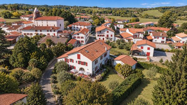 Vente Maison de luxe Ahetze 17 Pièces 700 m²