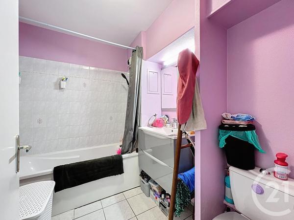 Appartement T2 à vendre  2 pièces - 30,46 m2 DIJON - 21