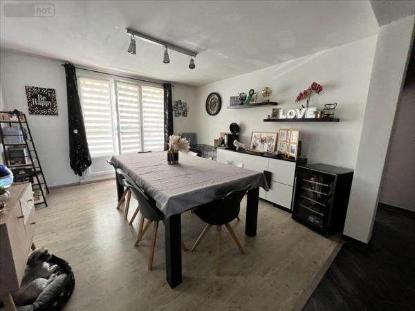 Appartement à vendre à Vesoul en Haute-Saône (70000), ref : 1068568