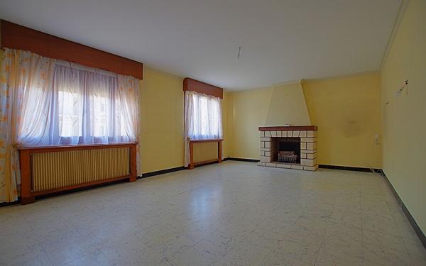 Maison à vendre    5 pièces •  Roye