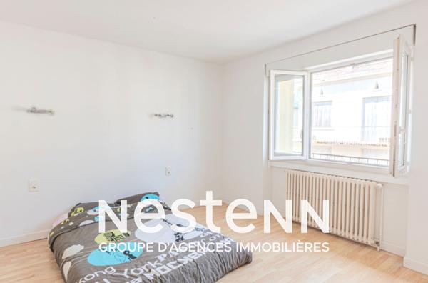 Maison Lacaune centre 4 ch garage, jardin et grenier amenageable a proximite des commodites