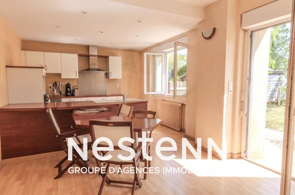 Maison Lacaune centre 4 ch garage, jardin et grenier amenageable a proximite des commodites