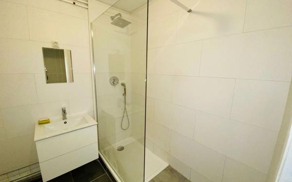 Appartement à vendre    1 pièce • 24,23 m2 Bailly