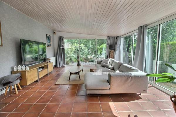 Maison 5 pièce(s) 181 m2