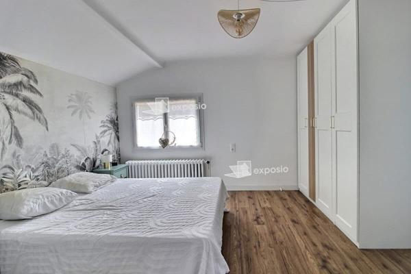 Maison 5 pièce(s) 181 m2