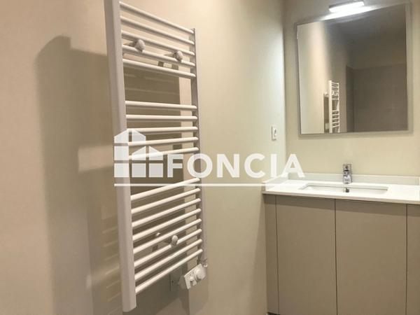 Location Appartement 3 pièces 55.24 m² - 38 RUE LAENNEC Quimper 29000