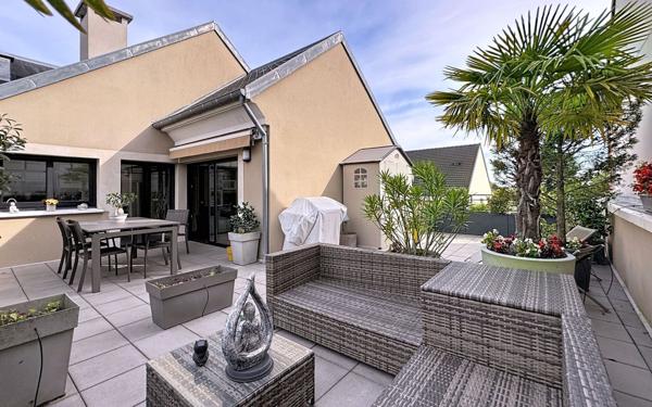 Appartement à vendre    4 pièces • 102,41 m2 Chevry-Cossigny