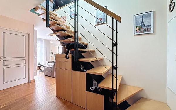 Appartement à vendre    4 pièces • 102,41 m2 Chevry-Cossigny