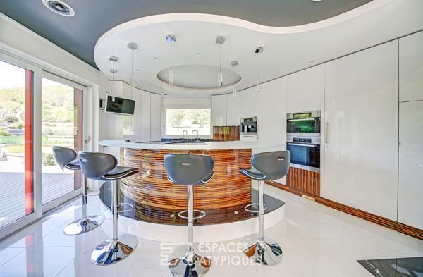 Élégance et sérénité : demeure d’exception aux portes de Paris